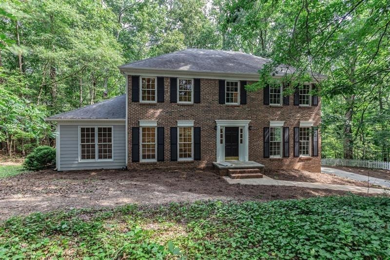 534 Grist Mill Dr, Acworth, GA 30101 - photo 1