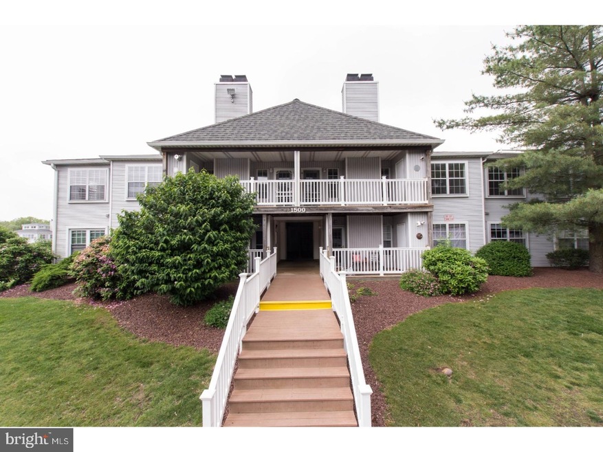 1508 Waters Edge Dr unit 1508, Newark, DE 19702 - photo 1