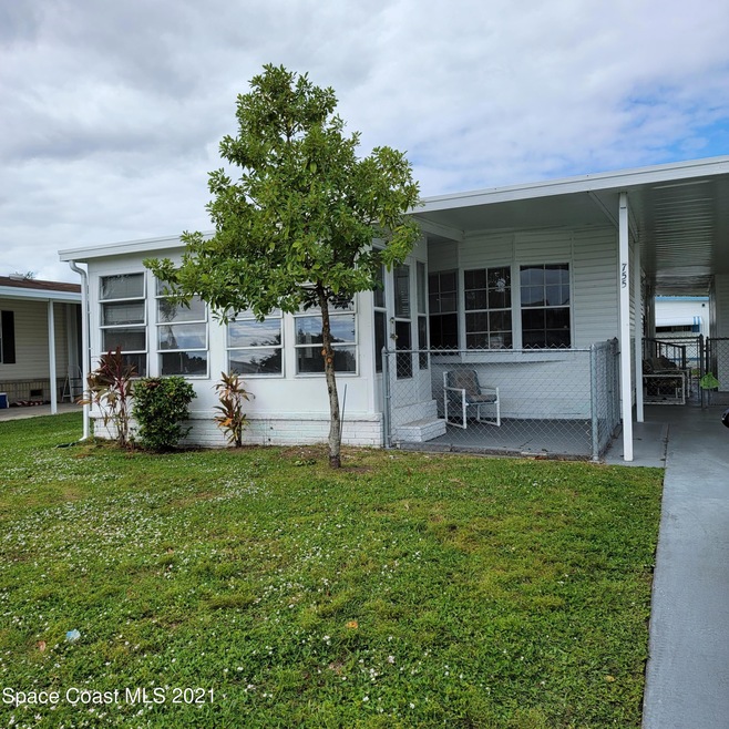 755 Lark Dr, Sebastian, FL 32976 - photo 1