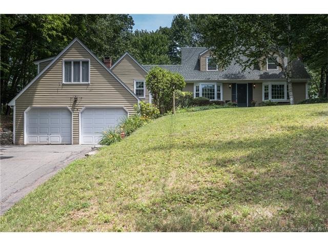 776 Mountain Rd, West Hartford, CT 06117 - photo 1