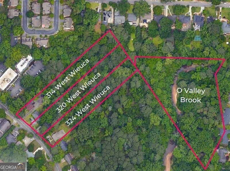 For Sale $2,500,000 • Co-Listing Agent