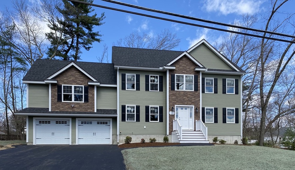 9 Robinwood Ave, Billerica, MA 01821 - photo 1