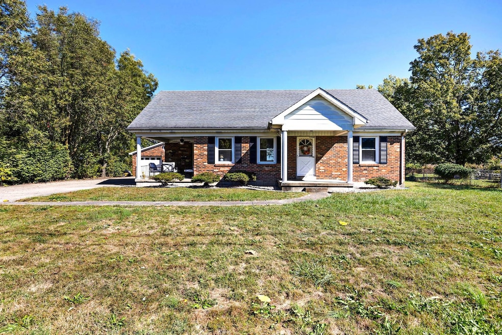 8935 N Loretto Rd, Loretto, KY 40037 - photo 1