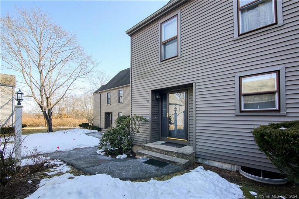 39 Danforth Ln, Rocky Hill, CT 06067 - photo 1