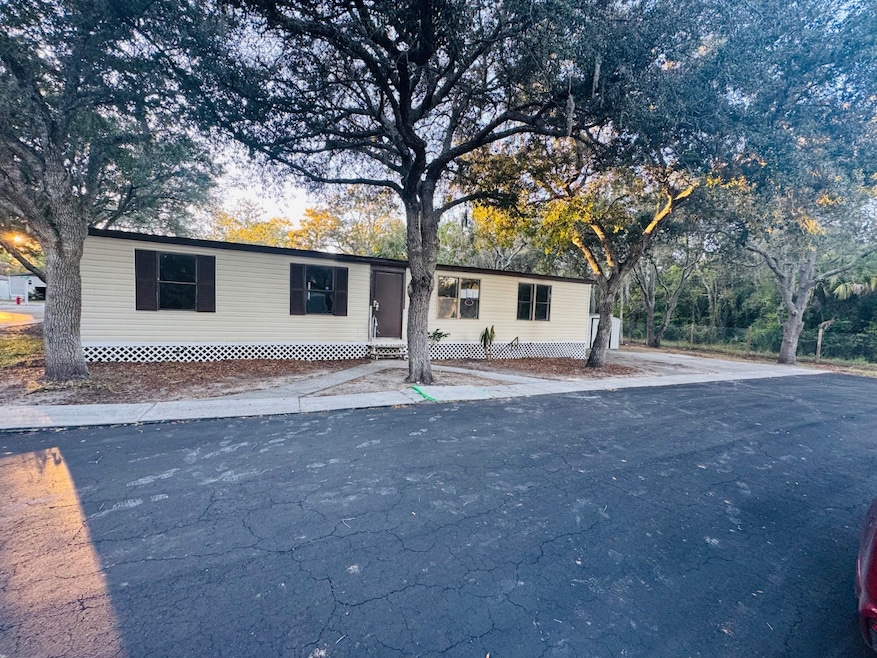 For Sale $90,500 • Co-Listing Agent