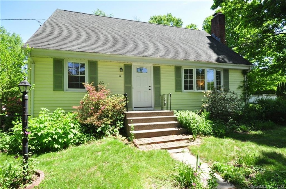 17 Barn Hill Rd, Bloomfield, CT 06002 - photo 1