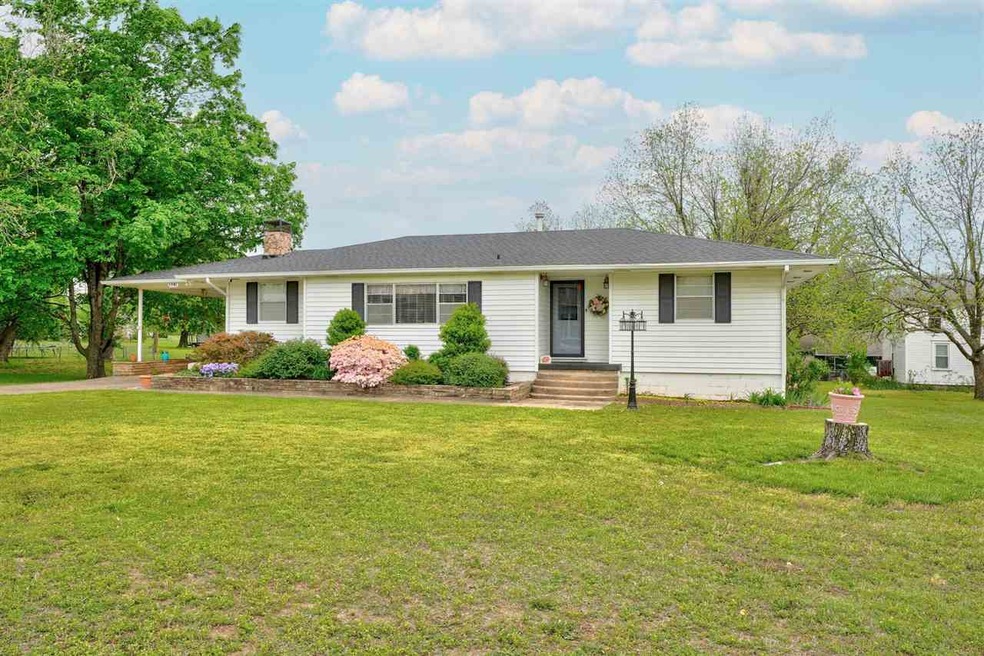 1321 E Broadway St, Cushing, OK 74023 - photo 1