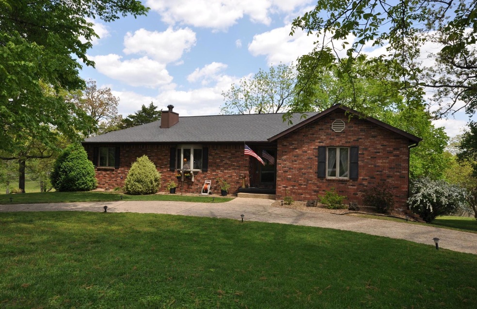 231 River Bluff Dr.