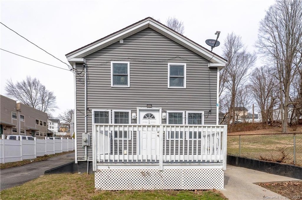 28 Sarsfield St, Waterbury, CT 06704 - photo 1