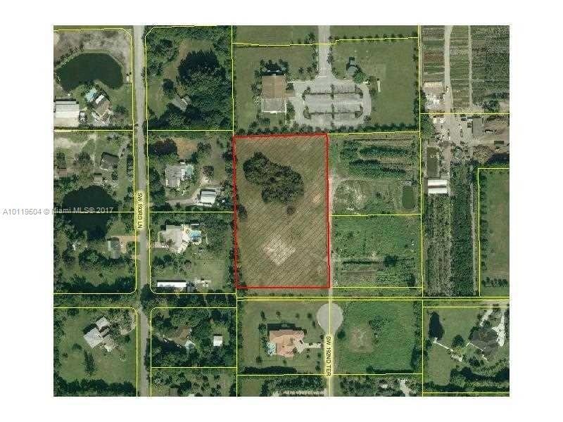 0 SW 192 Terrace unit A10119504, Fort Lauderdale, FL 33332 - photo 1