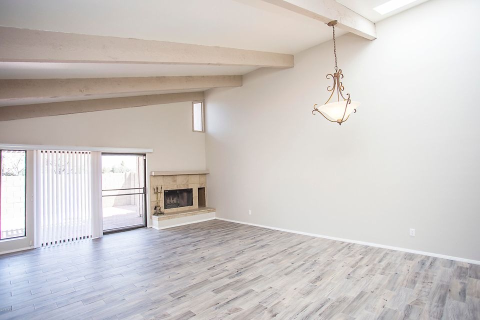 Vaulted ceiling