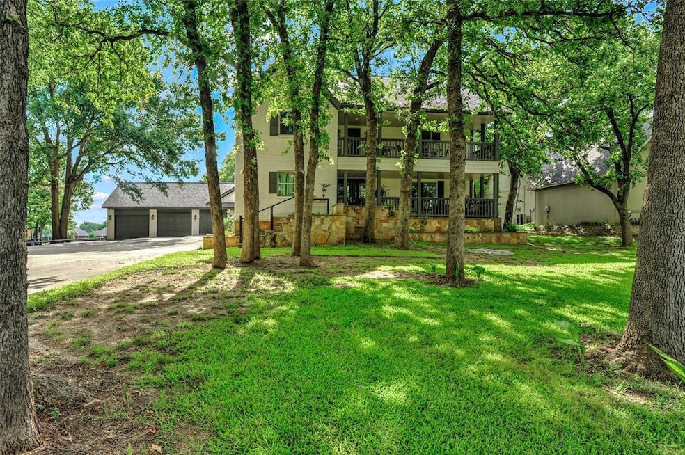 114 Pawnee Trail, Gainesville, TX 76240 - photo 1