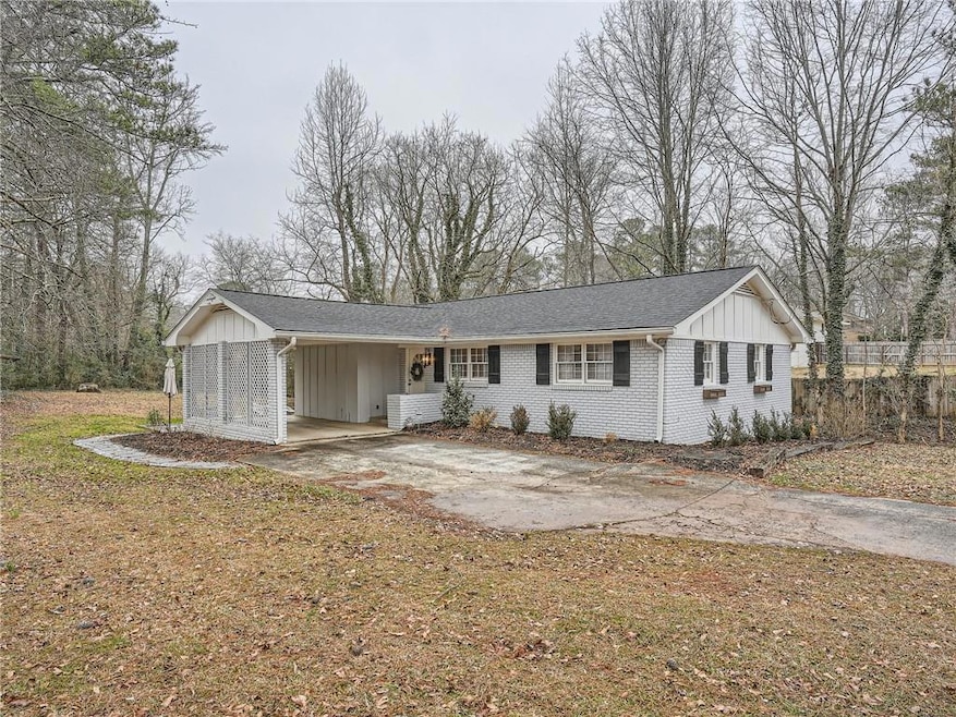 201 Diane Dr SE, Smyrna, GA 30082 - photo 1