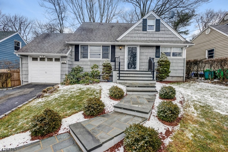 19 Deerfield Dr, West Orange, NJ 07052 - photo 1