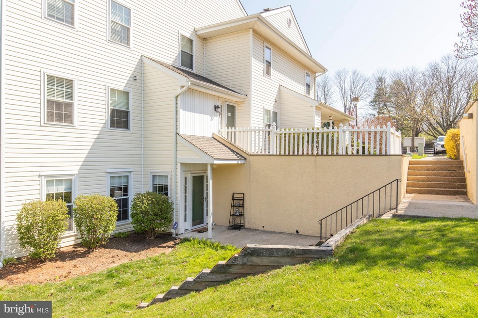 10 Ashley Ct unit 10, Glen Mills, PA 19342 - photo 1