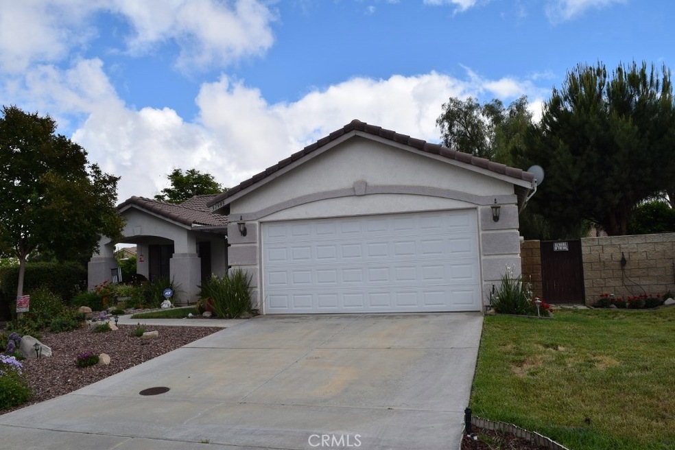 Immaculate single level home with RV potential