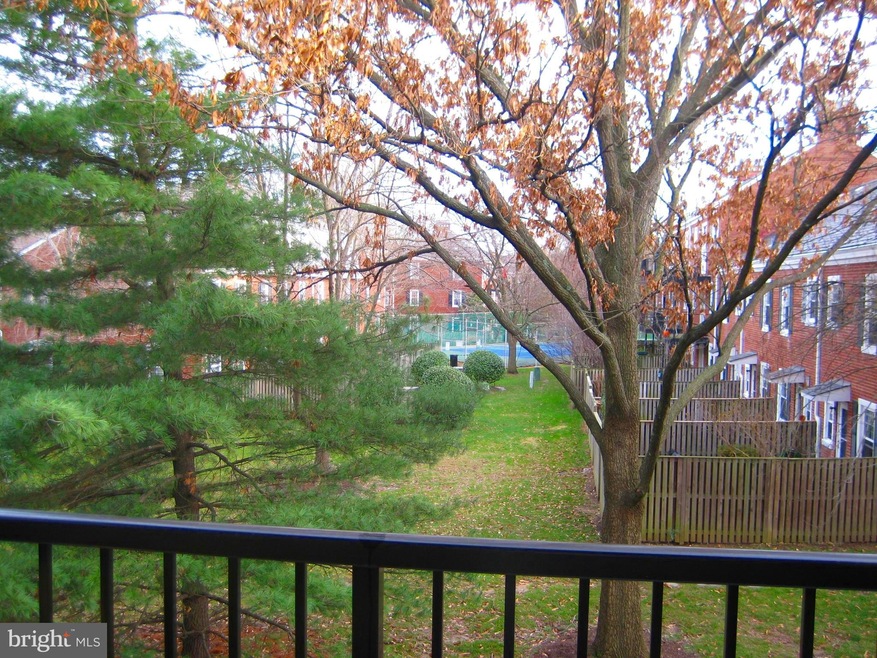 4814 30th St S unit B2, Arlington, VA 22206 - photo 1