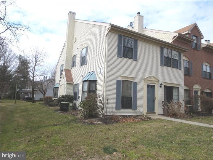 34 Drewes Ct unit BLD60, Lawrence Township, NJ 08648 - photo 1
