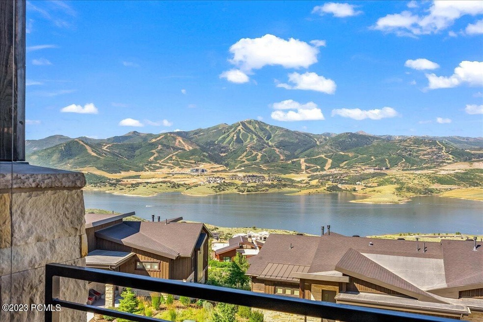 40-11253 N Shoreline ct_035