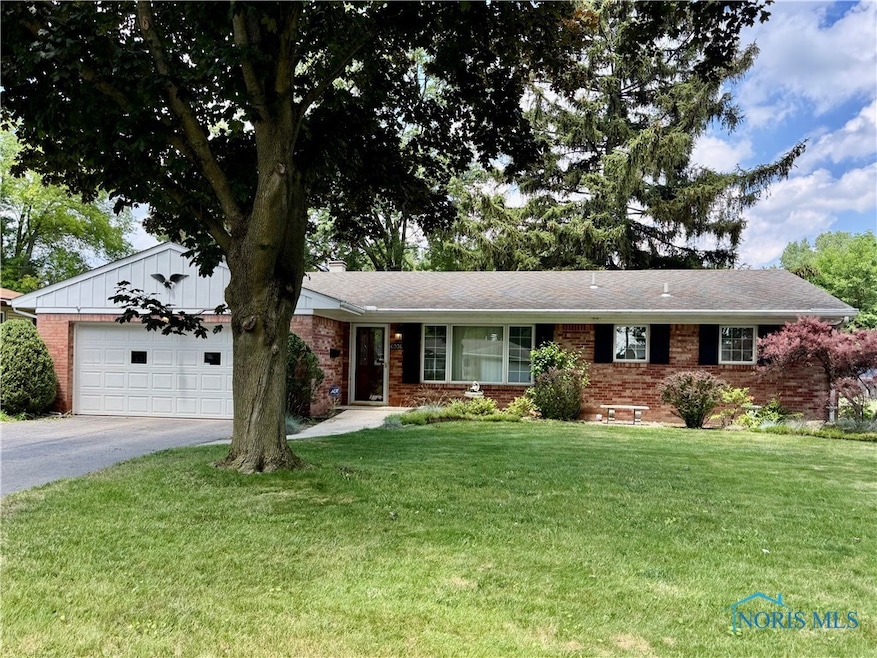 Welcome to 6036 Holman Rd., Toledo!