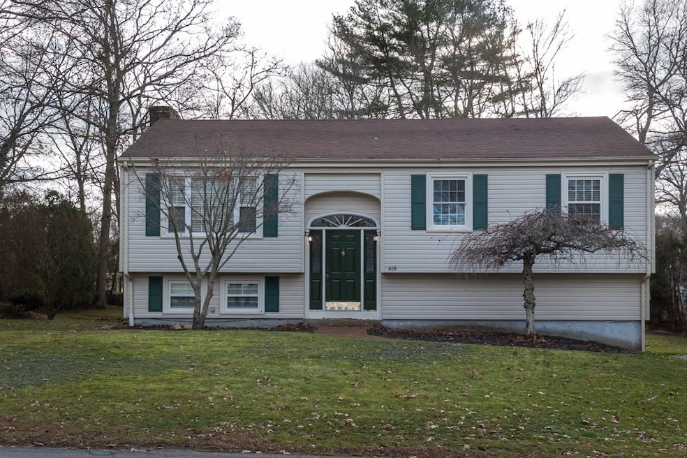 416 Gulf Rd W, South Dartmouth, MA 02748 - photo 1