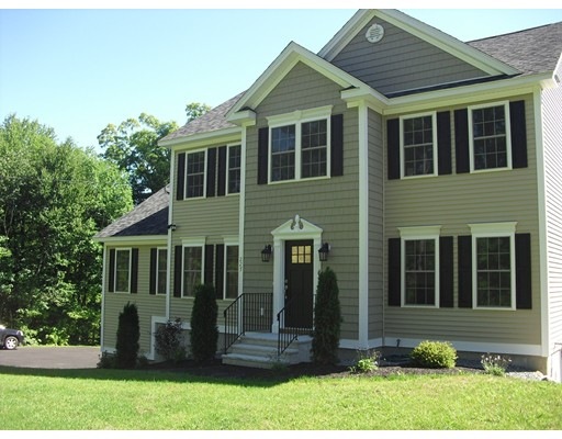 78 S Ashburnham Rd, Westminster, MA 01473 - photo 1
