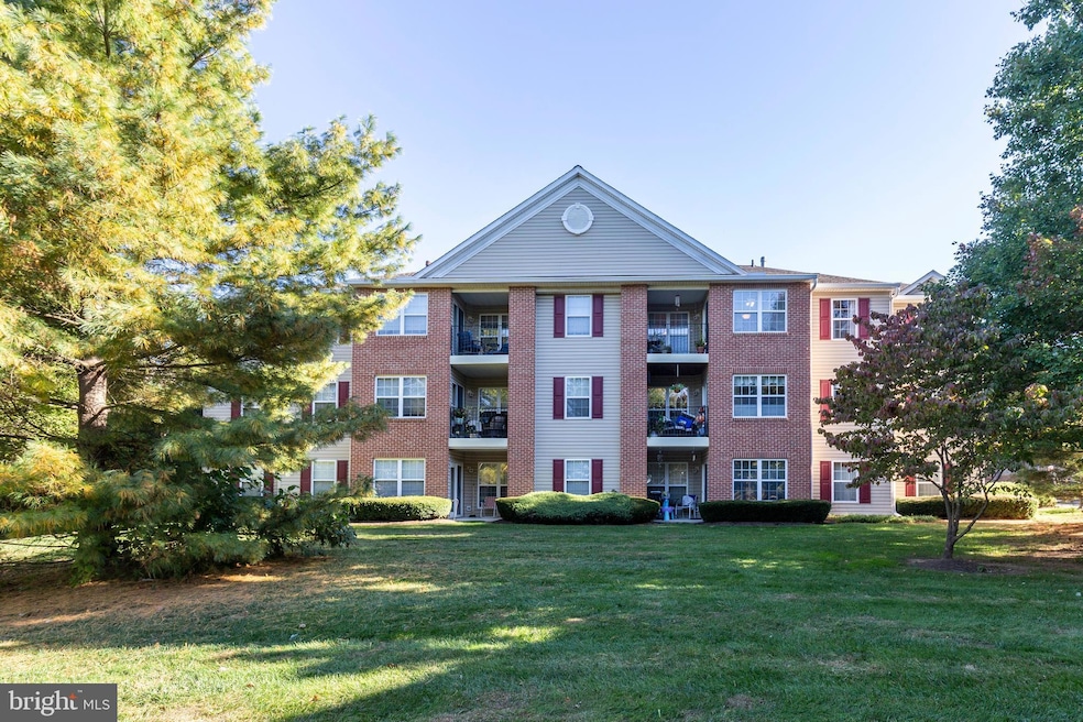 3840 Normandy Dr unit 3B, Hampstead, MD 21074 - photo 1