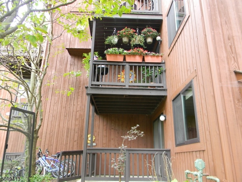 7 Augusta Dr unit 7, Vernon, NJ 07462 - photo 1