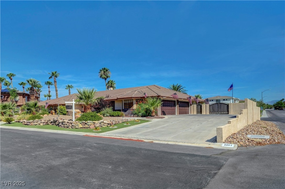 2201 S Monte Cristo Way, Las Vegas, NV 89117 - photo 1