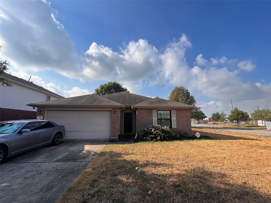 6015 Wickover Ln, Houston, TX 77086 - photo 1