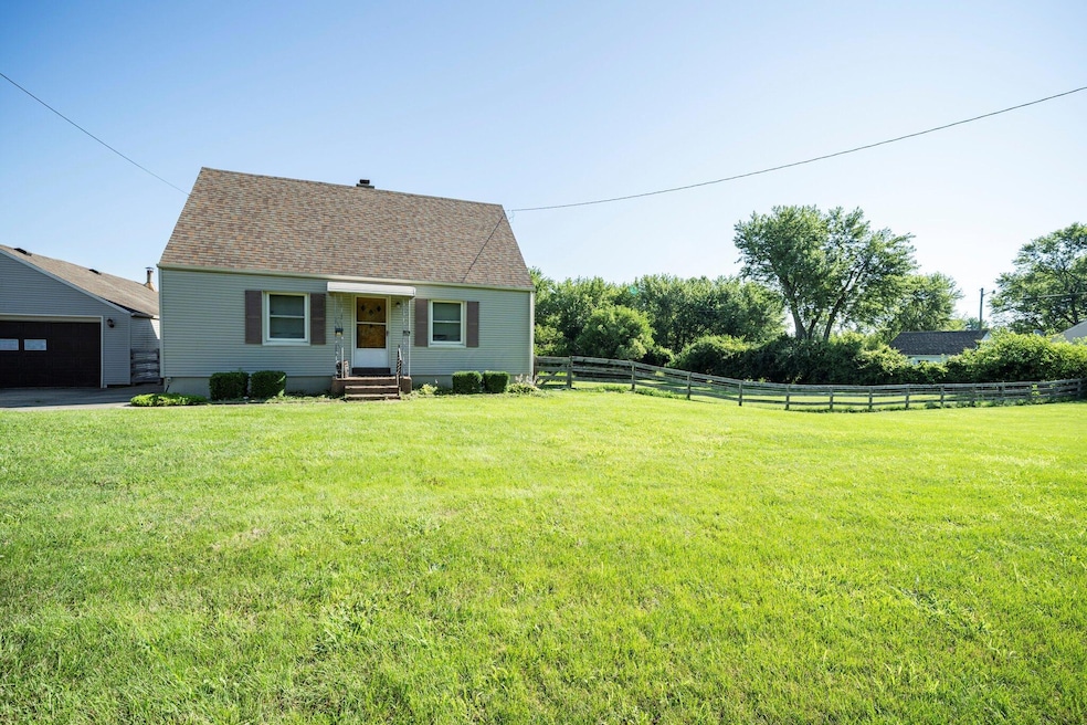 718 Hook Road (1)