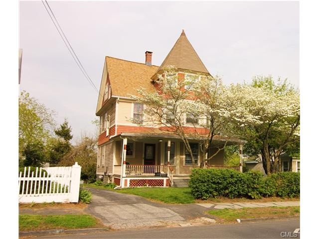 110 Ellsworth St unit 2, Bridgeport, CT 06605 - photo 1