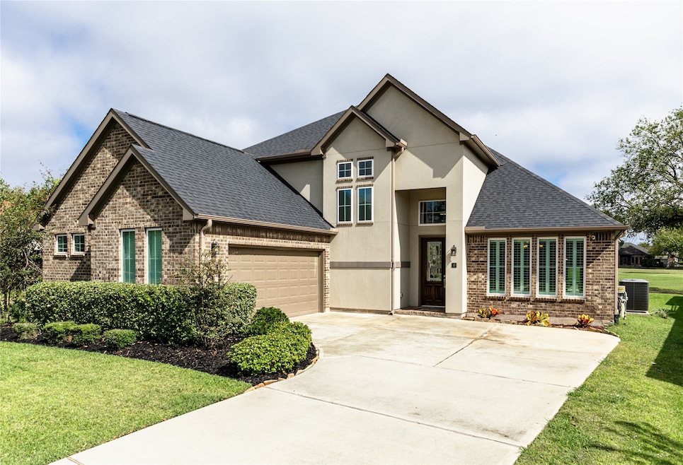 For Sale $516,000 • Co-Listing Agent