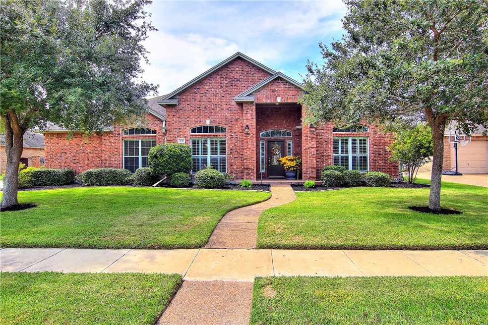 One-owner brick custom home in beautiful Kings Cro