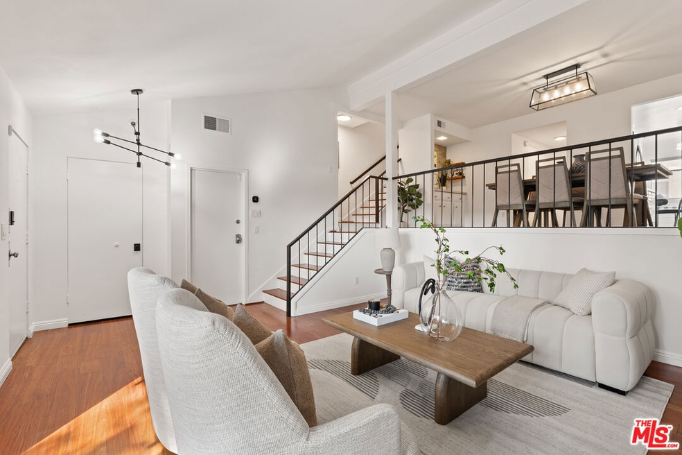 Sold $1,250,000 • Co-Listing Agent