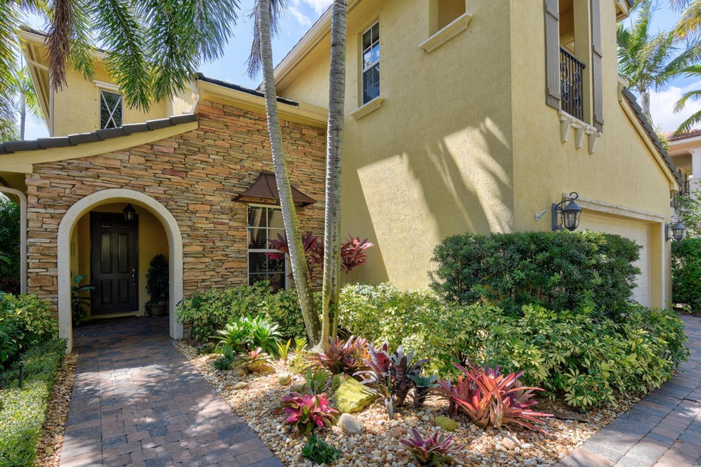 1439 Barlow Court