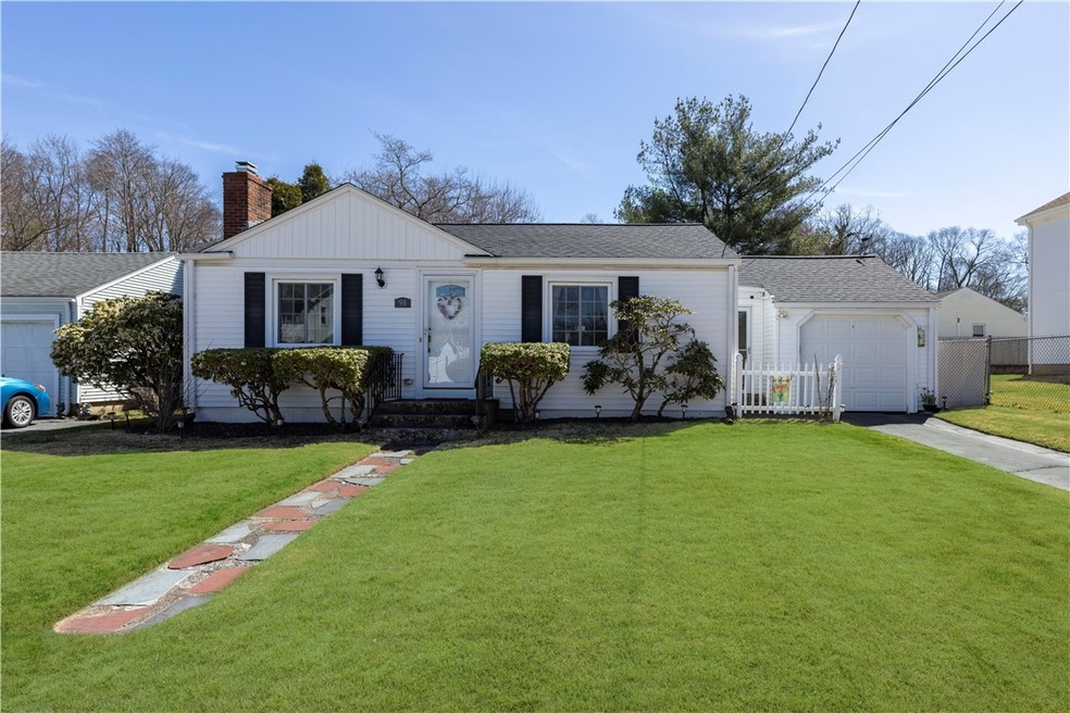 98 Old Spring Rd, Cranston, RI 02920 - photo 1