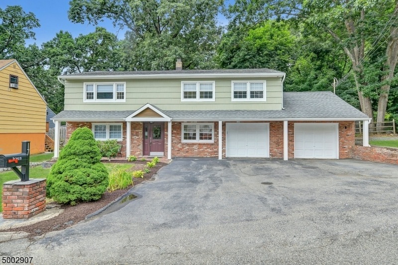 17 Wildwood Terrace, Ringwood, NJ 07456 - photo 1