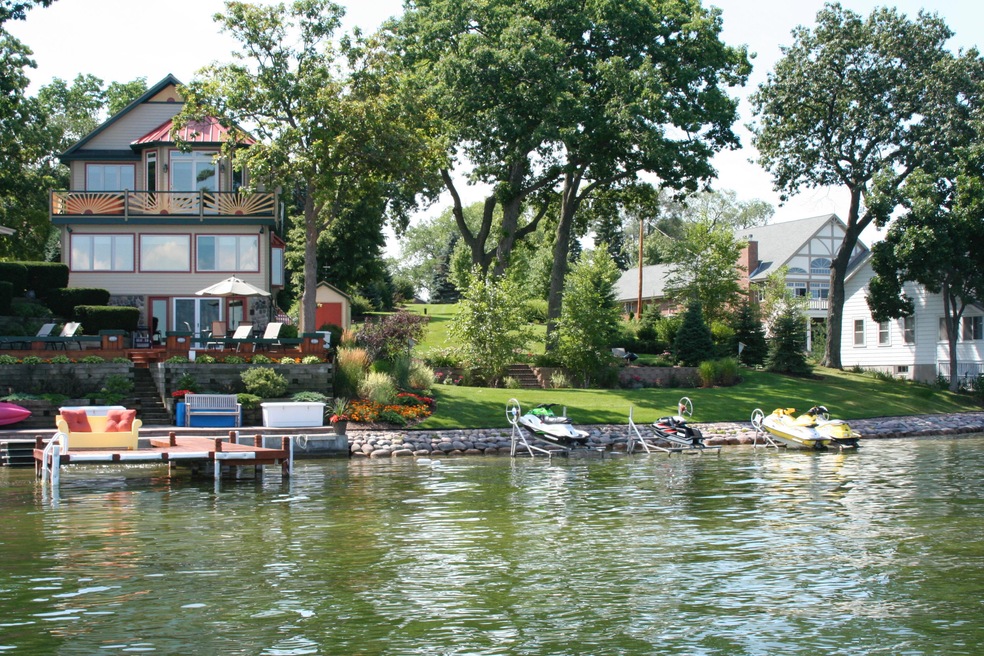 Lake View