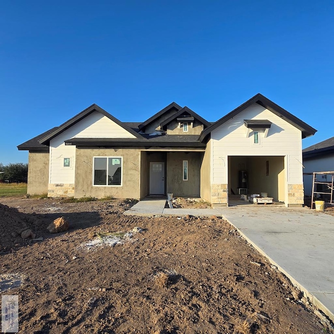 18105 Spruce St, Harlingen, TX 78552 - photo 1