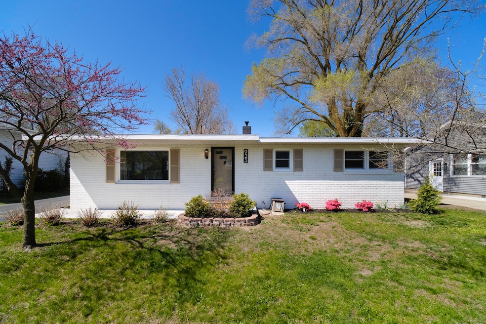 923 Maple, Ludington