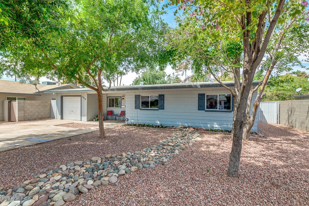 2914 N Evergreen St, Phoenix, AZ 85014 - photo 1