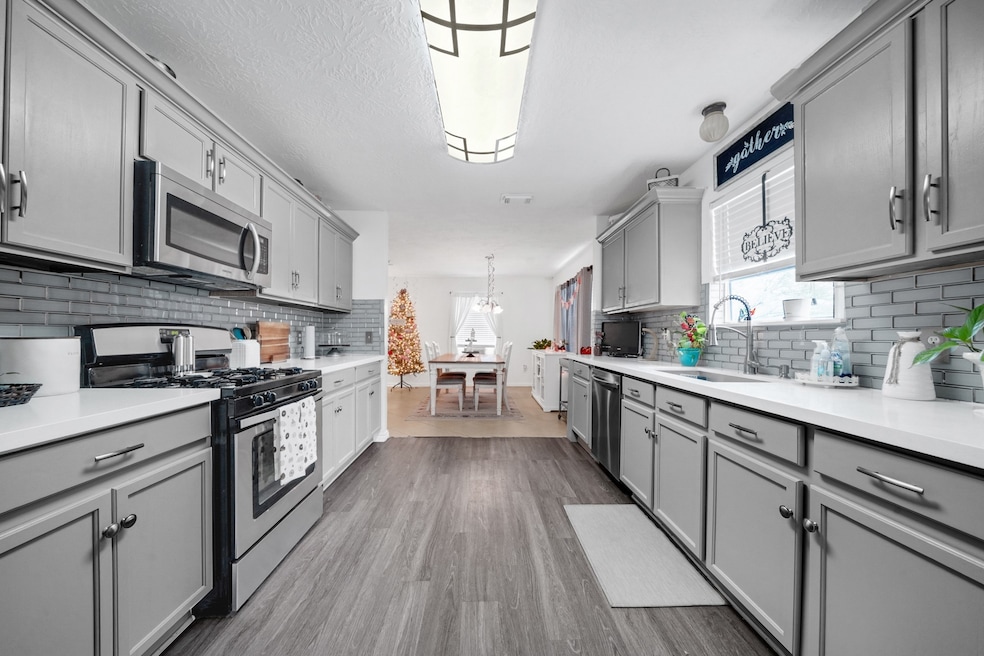 5116 Alderney Ct, Rosenberg, TX 77471 - photo 1