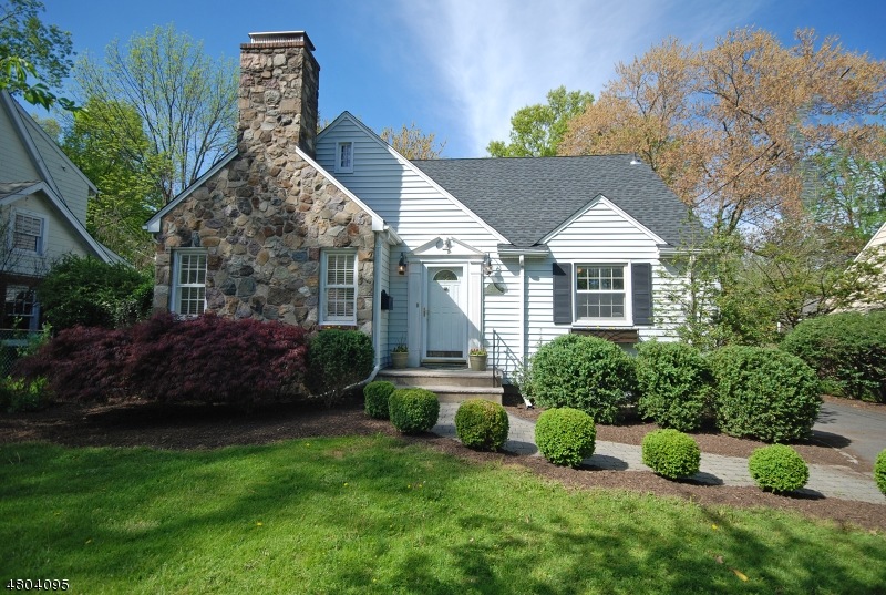 232 Shunpike Rd, Chatham, NJ 07928 - photo 1