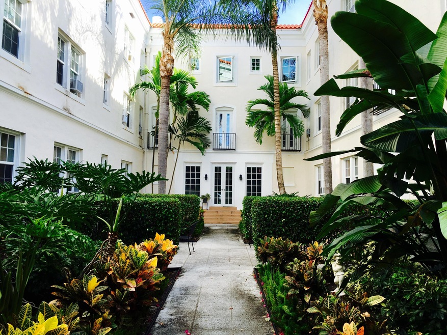 345 30th St unit 201, West Palm Beach, FL 33407 - photo 1