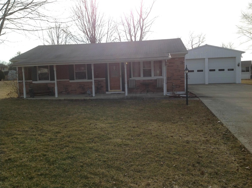 6545 Mckinley Ct, Circleville, OH 43113 - photo 1
