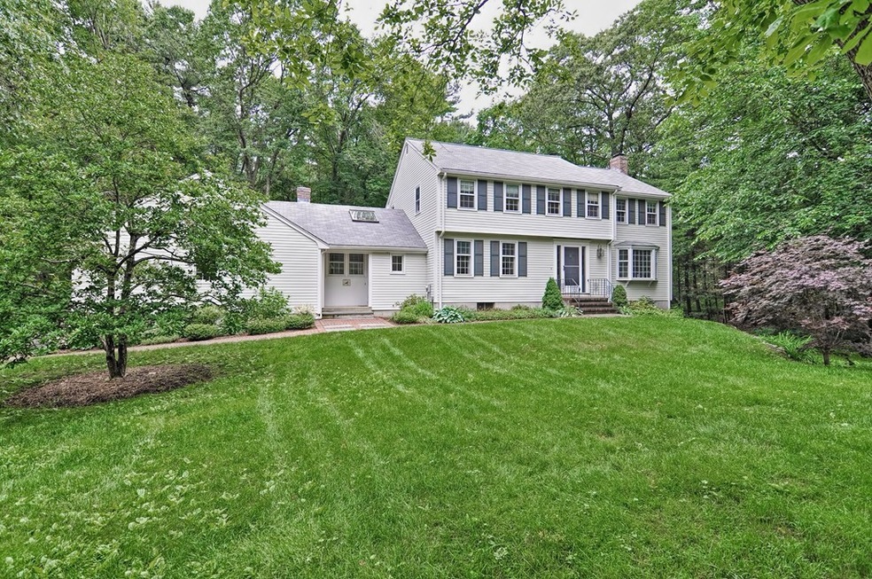 3 Hansom Rd, Andover, MA 01810 - photo 1