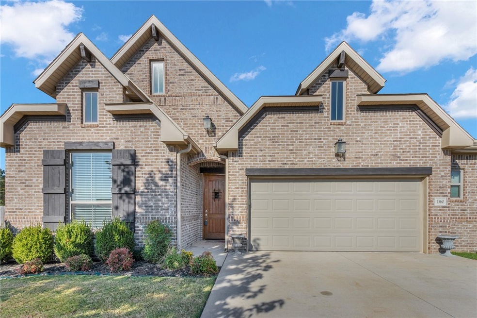 1360 Westwood Cir, Cave Springs, AR 72718 - photo 1