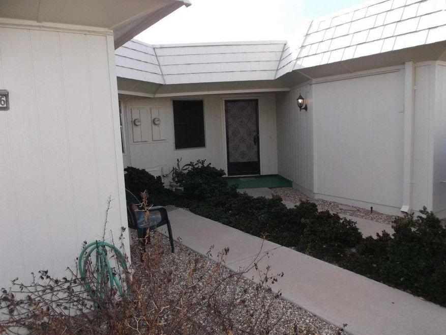 10554 W Ocotillo Dr, Sun City, AZ 85373 - photo 1