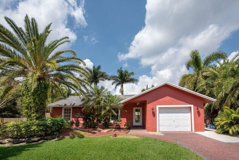 5011 SW 199th Ave, Southwest Ranches, FL 33332 - photo 1